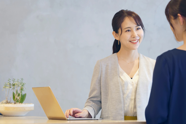 如何寻找客服外包公司